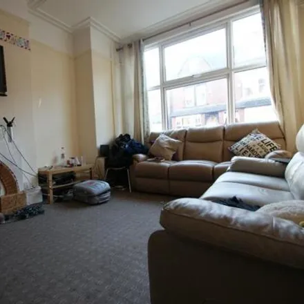 Rent this 7 bed townhouse on 31 Chestnut Avenue in Leeds, LS6 1BA