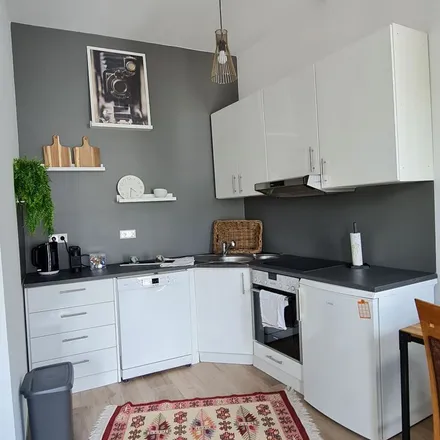 Rent this 2 bed apartment on Mittlerer Hasenpfad 8 in 60598 Frankfurt, Germany