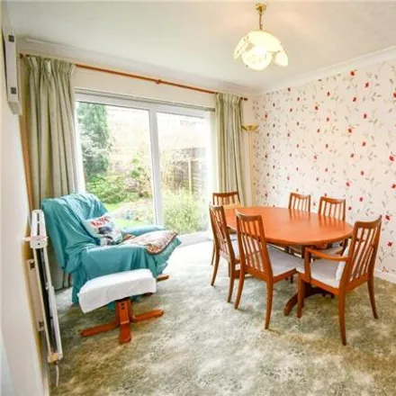 Image 5 - Elton Drive, Bebington, CH63 9HD, United Kingdom - House for sale