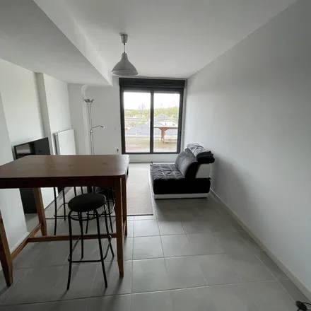 Rent this 3 bed apartment on 11 Avenue des Frères Wright in 64140 Lons, France