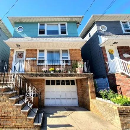 Rent this 2 bed townhouse on 200 North 3rd Street in Harrison, NJ 07029