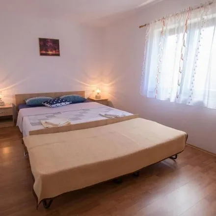Image 1 - 51564 Ćunski, Croatia - Apartment for rent
