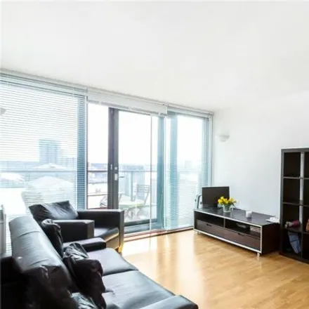 Image 5 - Elektron Tower, 12 Blackwall Way, London, E14 2EB, United Kingdom - Apartment for sale