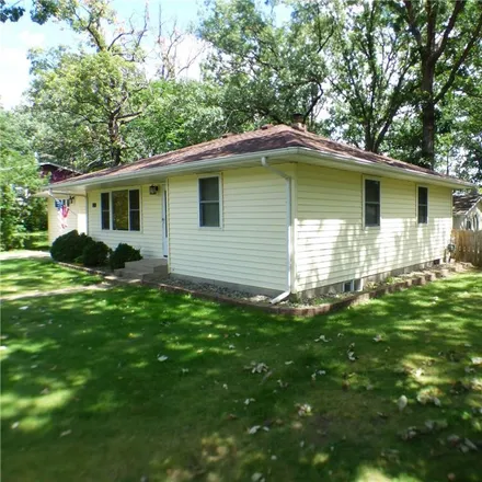 Image 4 - 711 4th Street Southwest, Little Falls, MN 56345, USA - House for sale