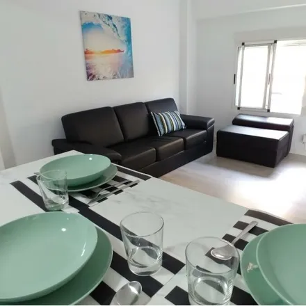 Rent this 3 bed apartment on World Market in Carrer dels Lleons, 46023 Valencia