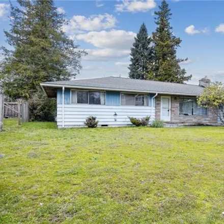 Buy this 3 bed house on 807 10th Street Northeast in Auburn, WA 98002