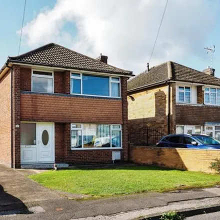 Buy this 3 bed house on Christine Close in Hucknall, NG15 8BN