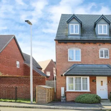 Buy this 4 bed house on Roebuck Road in Stratford-upon-Avon, CV37 0UR