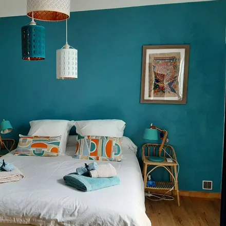 Rent this 1 bed house on Marseille in Bouches-du-Rhône, France