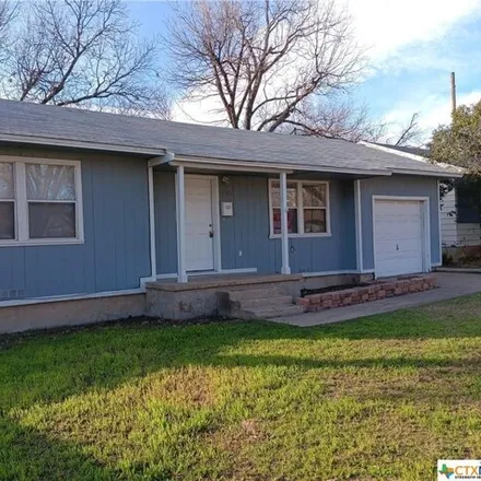 Buy this 2 bed house on 33 South 28th Street in Killeen, TX 76541