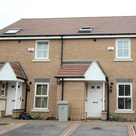 Rent this 3 bed townhouse on Graffham Drive in Oakham, LE15 6LD