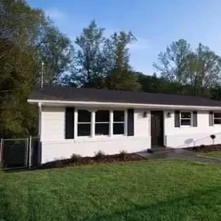 Image 1 - 263 Meadowbrook Road, Airport Gardens, Perry County, KY 41701, USA - House for rent