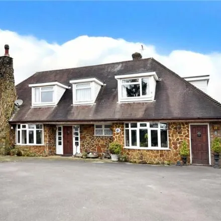 Buy this 4 bed house on unnamed road in Smallfield, RH6 9BD