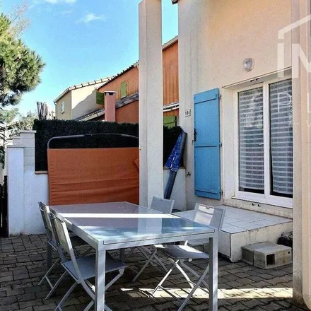 Rent this 1 bed apartment on 45 Impasse de la Daurade in 34350 Valras-Plage, France