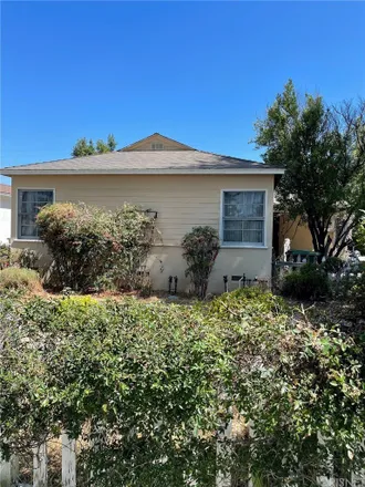 Buy this 3 bed house on 17331 Gilmore Street in Los Angeles, CA 91406