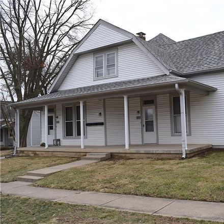 Rent this 2 bed house on 121 North Jefferson Street in Danville, IN 46122