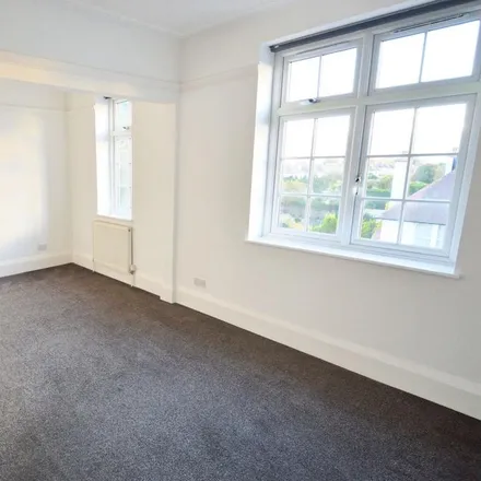 Image 4 - Abbotts Countrywide, 154 The Broadway, Southend-on-Sea, SS1 3ES, United Kingdom - Apartment for rent