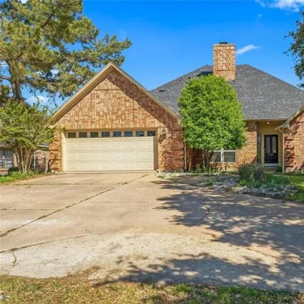 Buy this 4 bed house on 432 Moran Drive in Highland Village, TX 75077