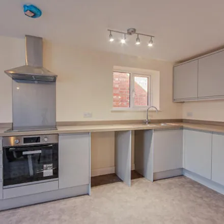 Image 4 - Cecil Road, Gloucester, GL1 5HG, United Kingdom - Apartment for sale