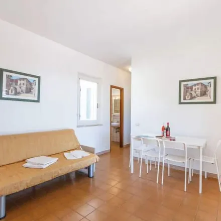 Image 9 - 57031 Lacona LI, Italy - Apartment for rent
