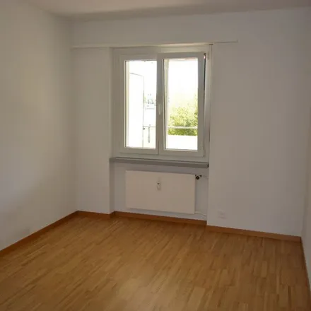 Image 5 - Blumenweg 7, 4542 Bezirk Wasseramt, Switzerland - Apartment for rent