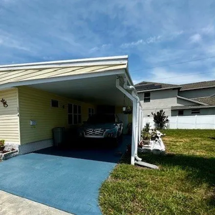 Buy this studio apartment on 2550 State Road 580 Lot 174 in Clearwater, Florida