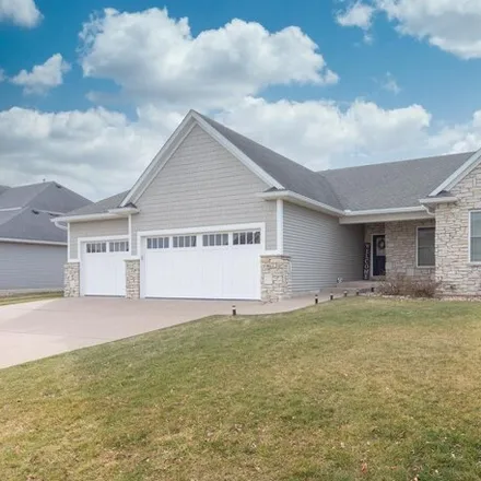 Image 2 - 5590 Judge Road, Pleasant Valley Township, Bettendorf, IA 52722, USA - House for sale