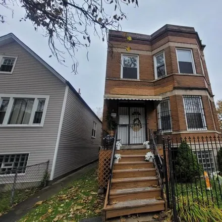 Rent this 3 bed house on 5131 South May Street in Chicago, IL 60609