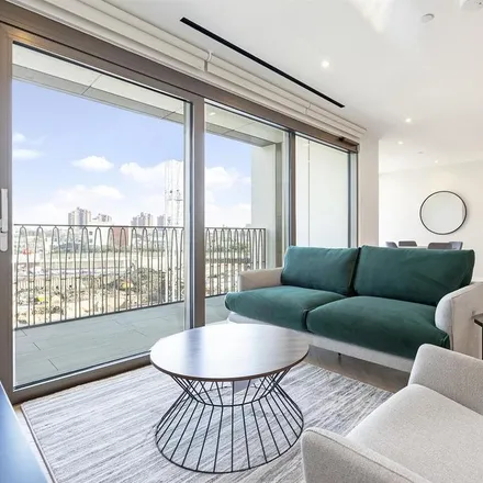 Rent this 2 bed apartment on Michael Road in London, SW6 2RN