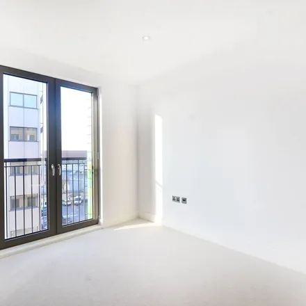 Image 8 - DeGusto, Camden Road, London, NW1 9EA, United Kingdom - Apartment for rent