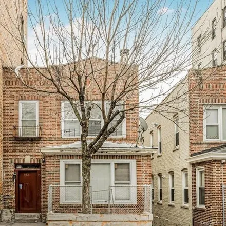 Image 7 - 1122 Anderson Avenue, New York, NY 10452, USA - House for sale