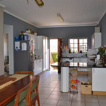 Image 4 - Mopani Place, Blue Bend, East London, 5241, South Africa - Apartment for rent