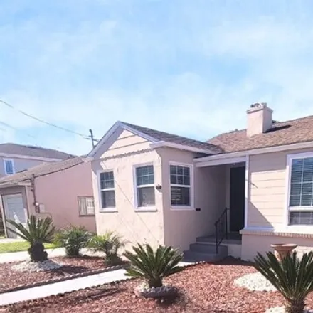 Buy this 2 bed house on 847 Lafayette Avenue in San Leandro, CA 94577
