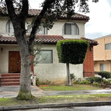 Rent this 3 bed condo on 478 North Electric Avenue in Alhambra, CA 91801