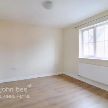 Image 4 - Chervil Close, Newcastle-under-Lyme, ST5 3FF, United Kingdom - Apartment for rent