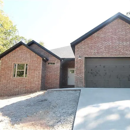 Buy this 3 bed house on 6 Kincardine Circle in Bella Vista, AR 72715