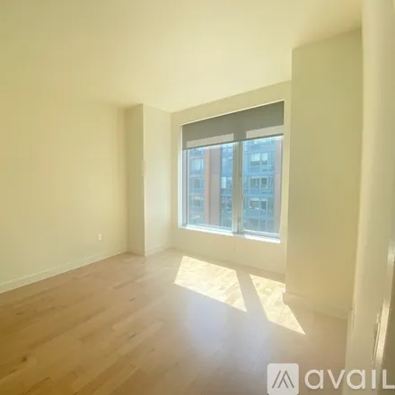 Rent this 1 bed apartment on Beekman St William St