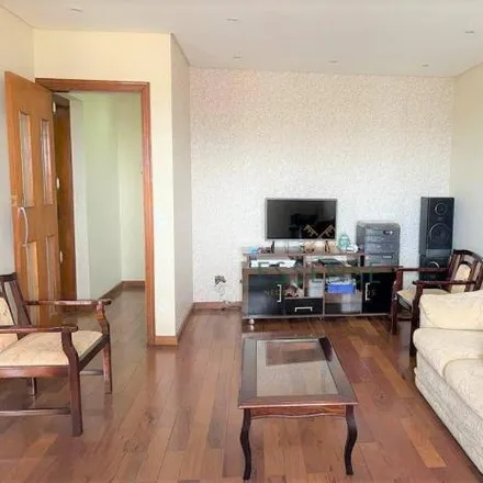 Buy this 3 bed apartment on Rua Benjamin Constant in Centro, Suzano - SP