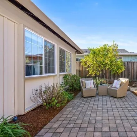 Image 5 - 1212 Yorkshire Drive, Seven Springs, Cupertino, CA 95015, USA - House for sale