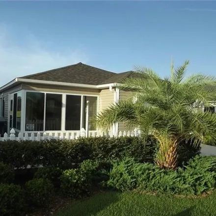 Image 1 - 2022 Chesapeake Place, The Villages, FL 34785, USA - House for rent
