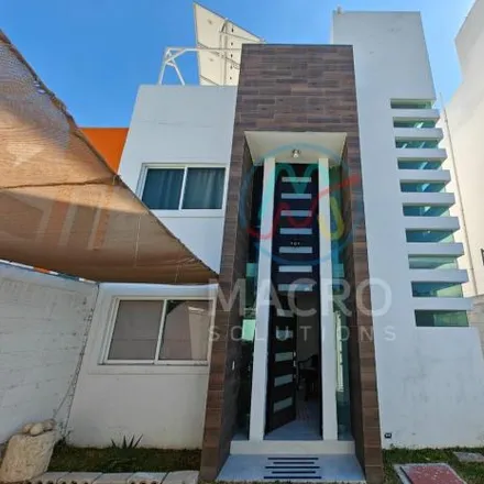 Buy this 3 bed house on Universidad Latina - UNILA in Privada Rosalío Mendoza, 72743 Cuautla
