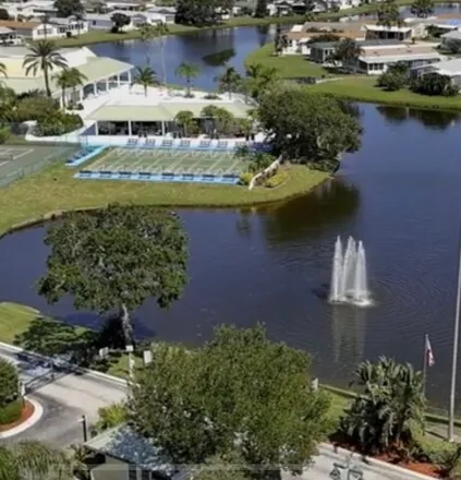 Buy this studio apartment on 2235 Inlet Way in Brevard County, FL 32904