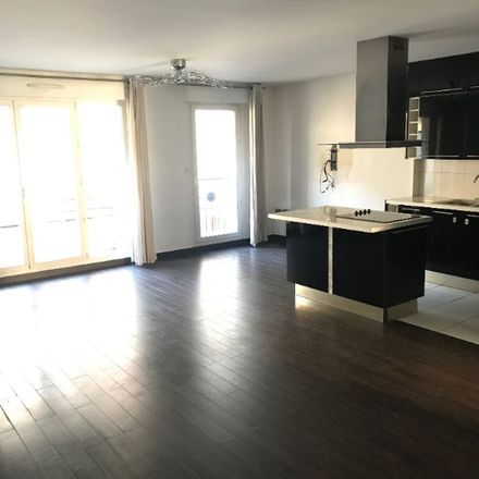 Rent this 3 bed apartment on Charenton-le-Pont in 94220 Charenton-le-Pont, France
