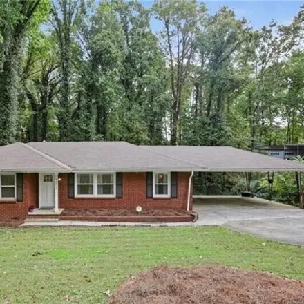 Buy this 3 bed house on 4202 King Springs Road Southeast in Smyrna, GA 30082