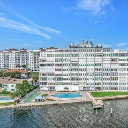Rent this 2 bed condo on Brightwaters Towers in Snell Isle Boulevard Northeast, Saint Petersburg