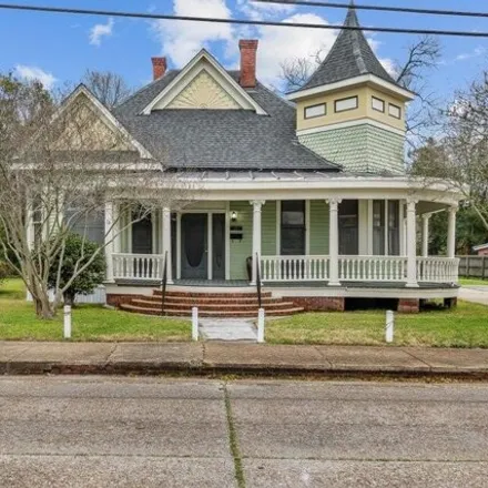 Buy this 3 bed house on 331 South Market Street in Opelousas, LA 70570