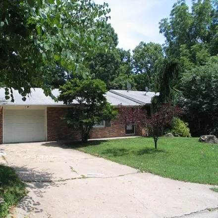 Rent this 5 bed house on 3068 Lynnwood Drive in Columbia, MO 65203