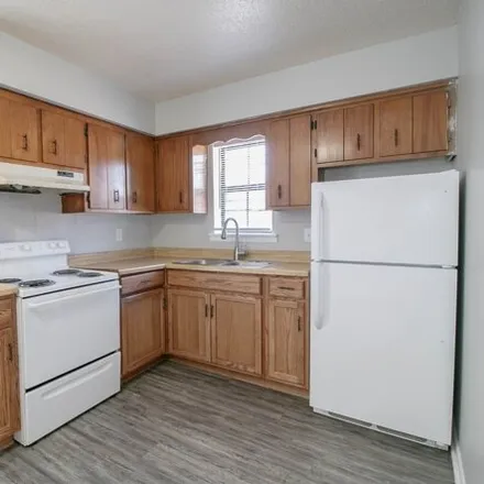 Image 4 - 475 Thompsonville Lane, Oak Grove, Christian County, KY 42262, USA - Apartment for rent