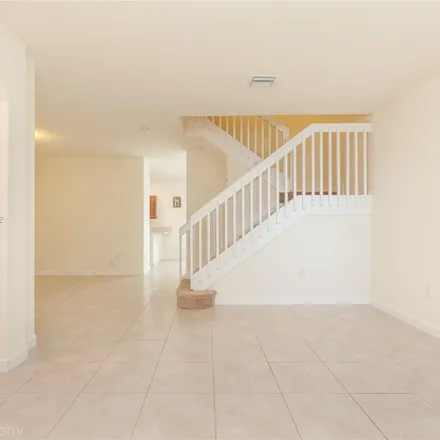 Image 4 - 3379 West 94th Terrace, Hialeah, FL 33018, USA - Townhouse for rent