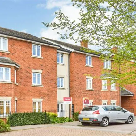 Buy this 2 bed apartment on Pump Place in Old Stratford, MK19 6DL